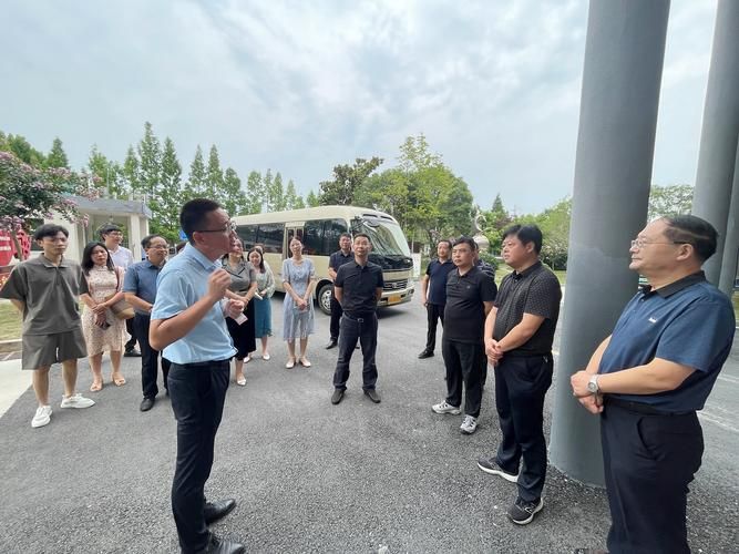 【专家:江西南昌进贤县每年或现多个感染高峰,南昌进贤县属于哪个区】